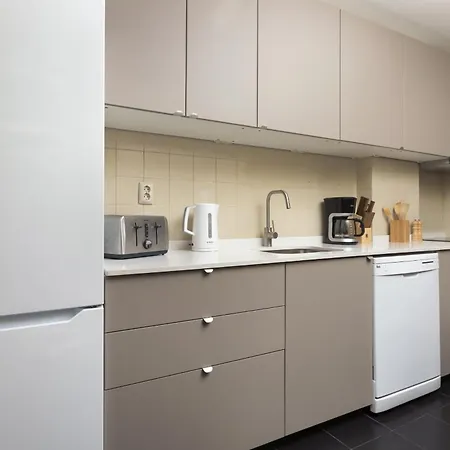 Lv Premier Marques Mq2 Apartment